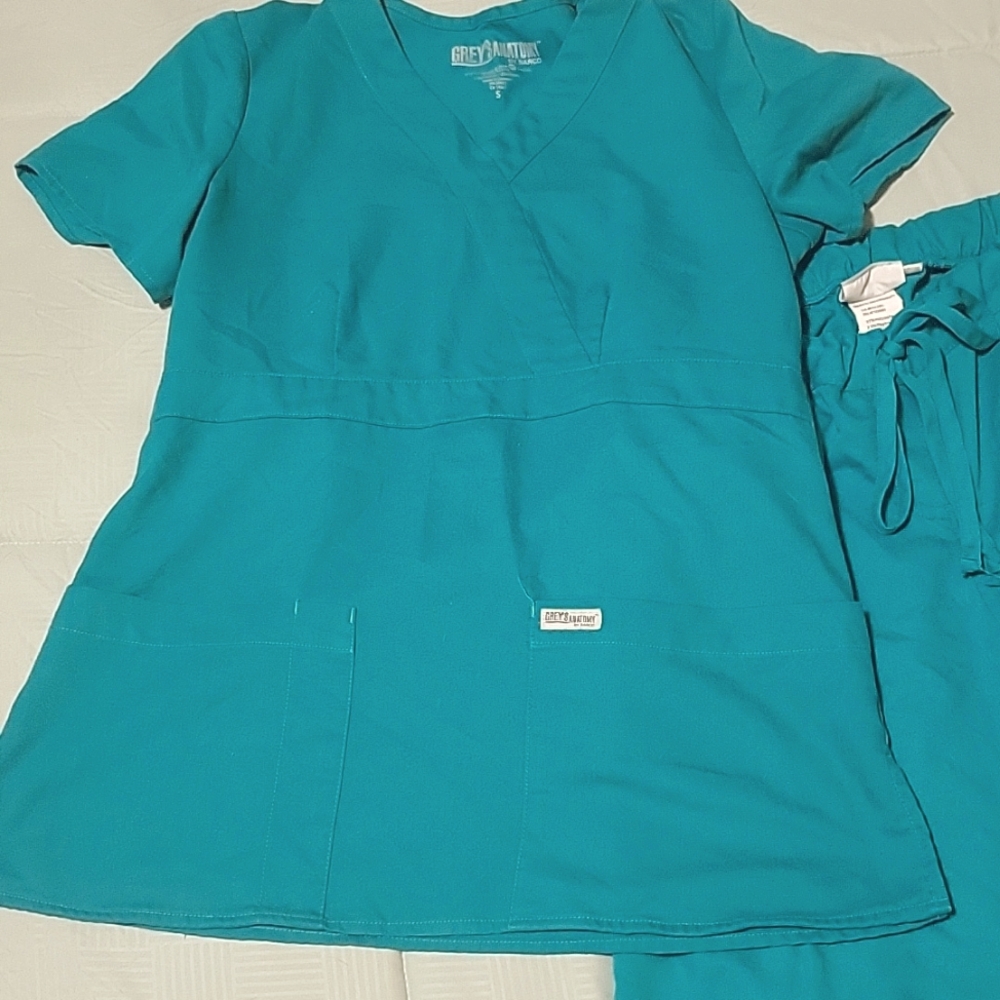 Scrubs